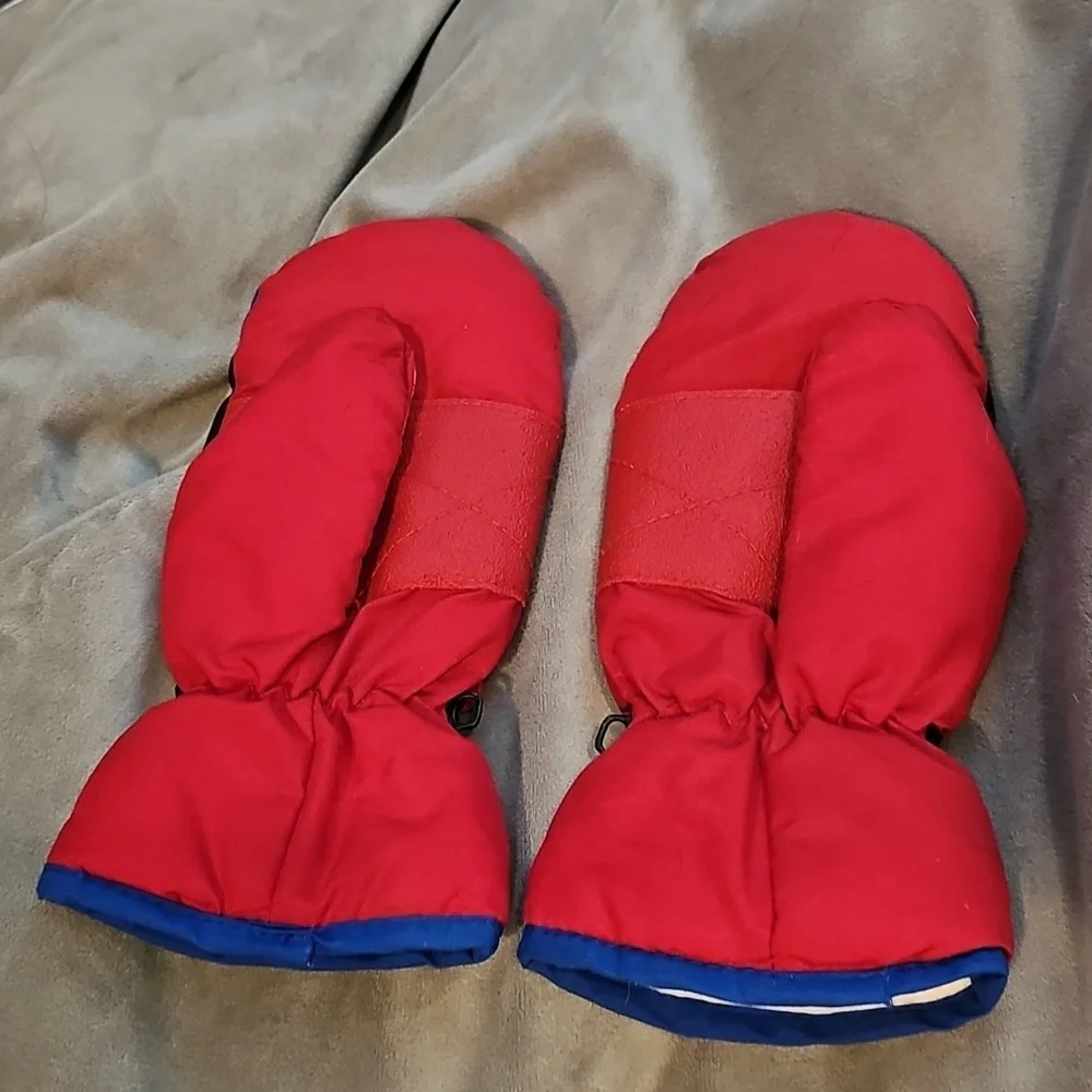 Vintage 4-7 Years Children's Mittens Red Black And Blue Paris